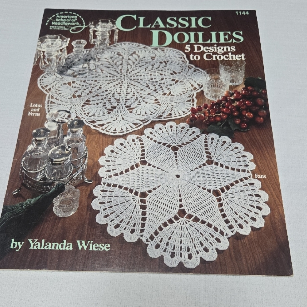 Crochet Doilies Pattern Book Set - Picture 5 of 6